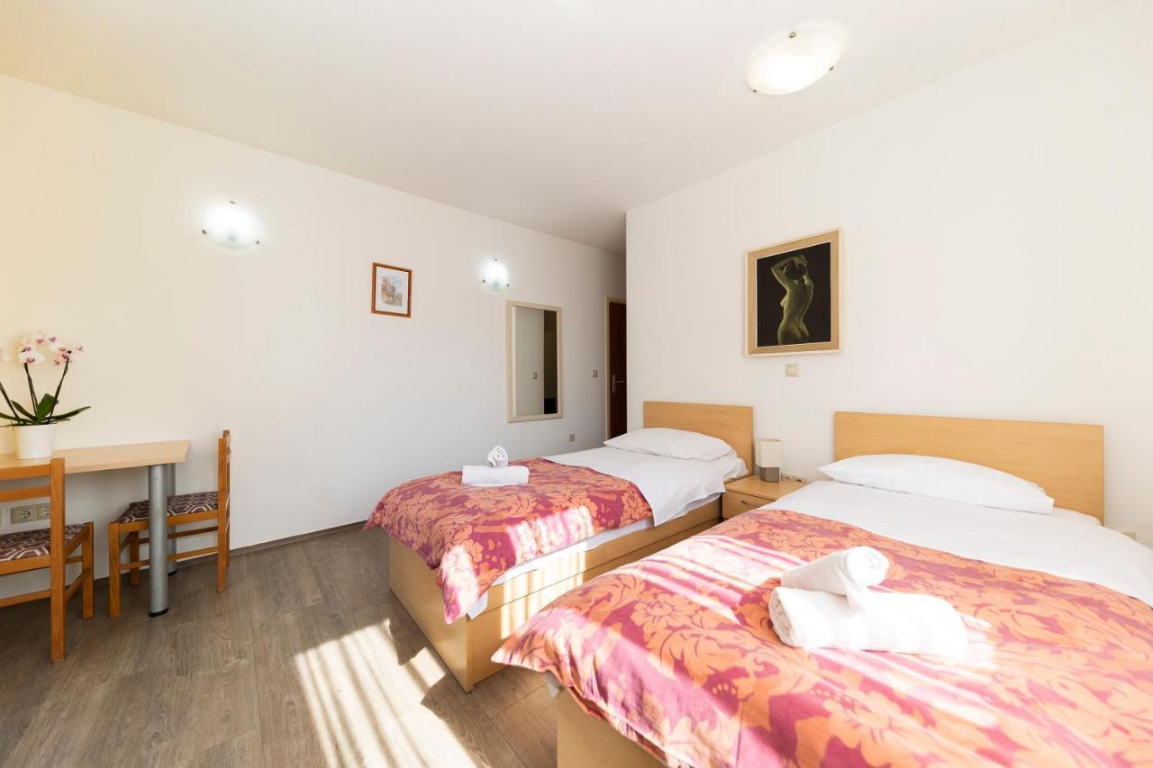 Guesthouse Villa Irena 자다르 외부 사진