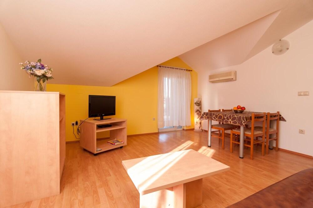 Guesthouse Villa Irena 자다르 외부 사진